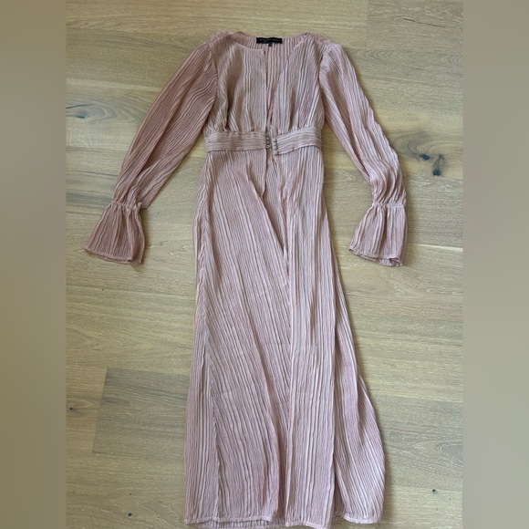 X REVOLVE Maxi Top
HOUSE OF HARLOW 1960 - Picture 2 of 2